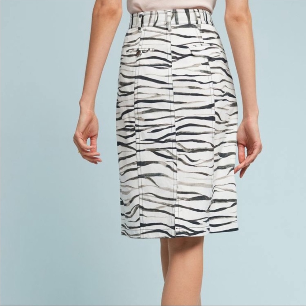 NWOT black and white anthro skirt - Picture 4 of 6